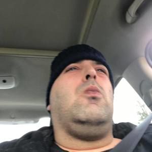 Meet your Posher, Zaharias